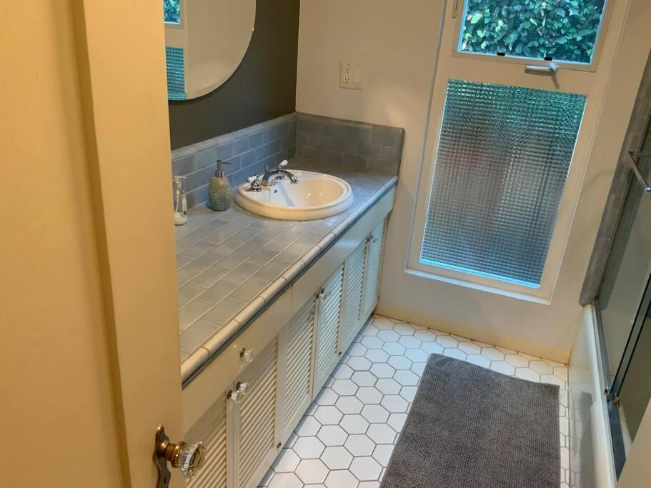 House, Walking Distance From Universal Studios Los Angeles Luaran gambar
